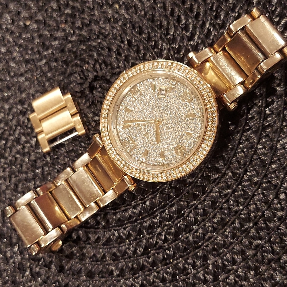 Michael kors Watch⌚has Xtra Links